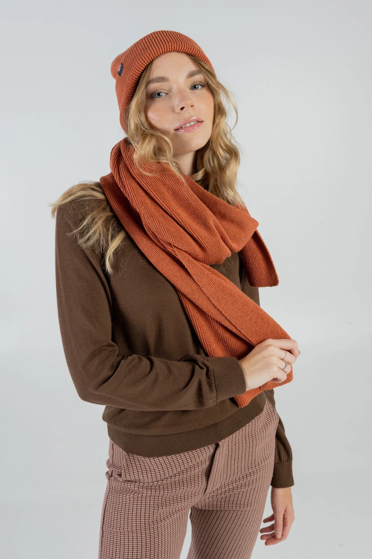Knitted Beanie Orange