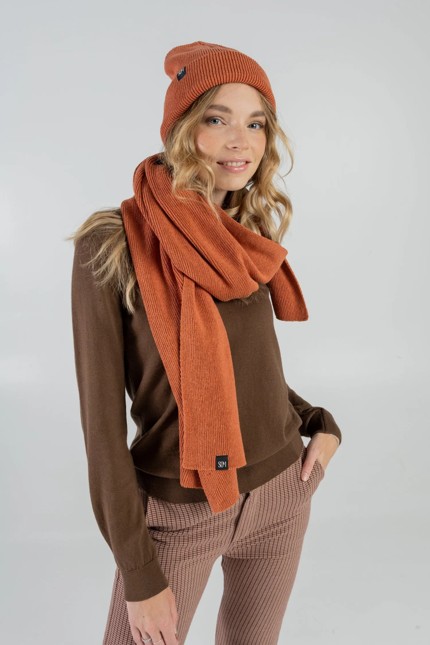 Knitted Beanie Orange