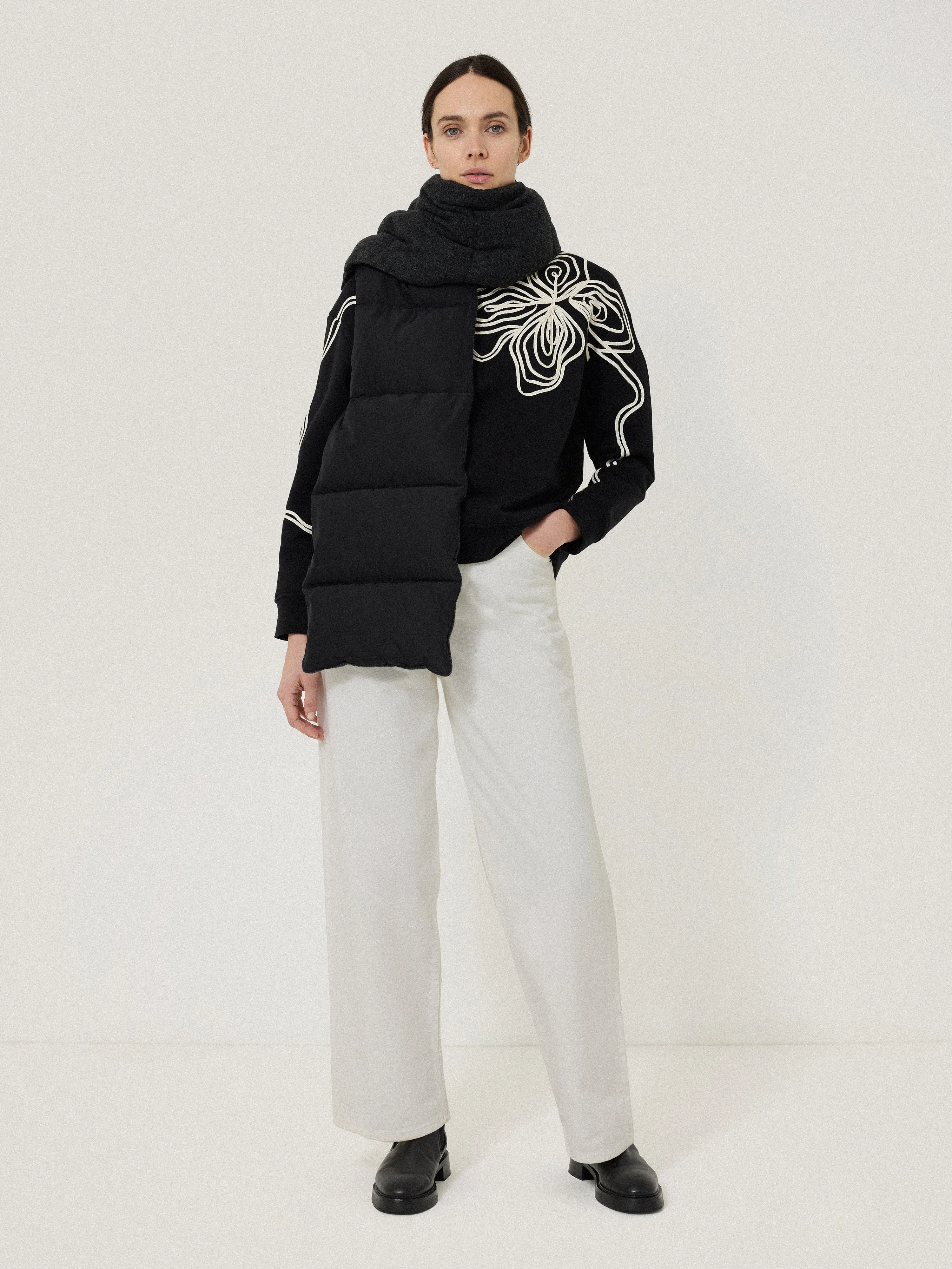Puffer Knit Scarf | Black